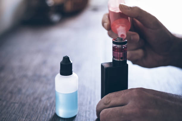 Fim da Era dos Mods e Pods? O Avanço Imparável dos Vapes Descartáveis